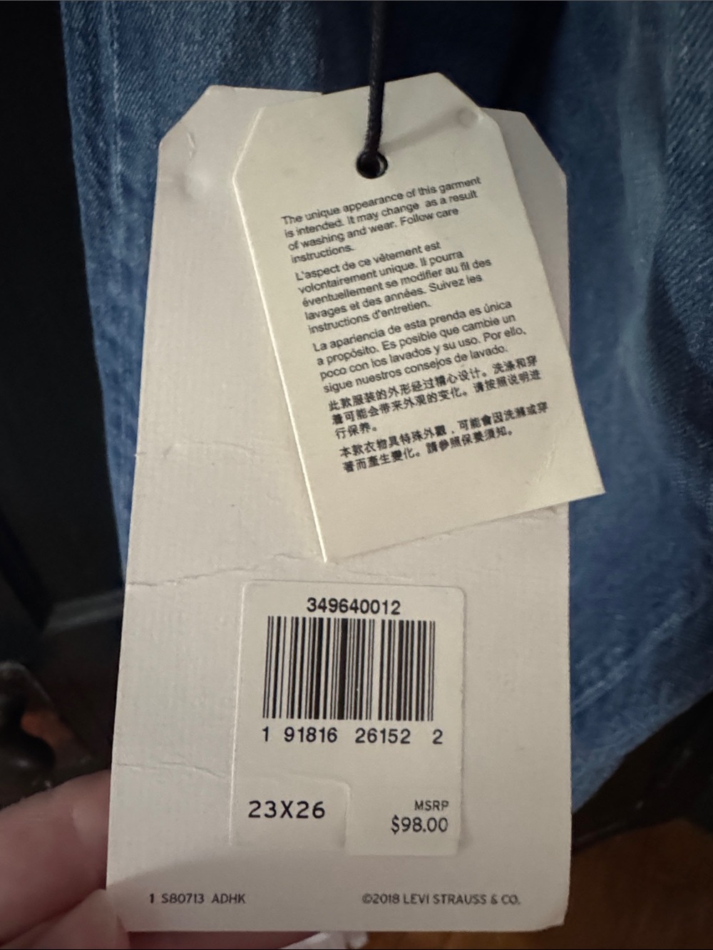 NWT Levi’s Wedgie Straight High Rise Cropped Raw Edge Blue Jeans 23x26 - Picture 5 of 5